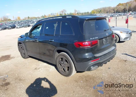 2023 Mercedes-Benz Glb 250 4Matic z USA, uszkodzony, nr VIN W1N4M4HB7PW321536